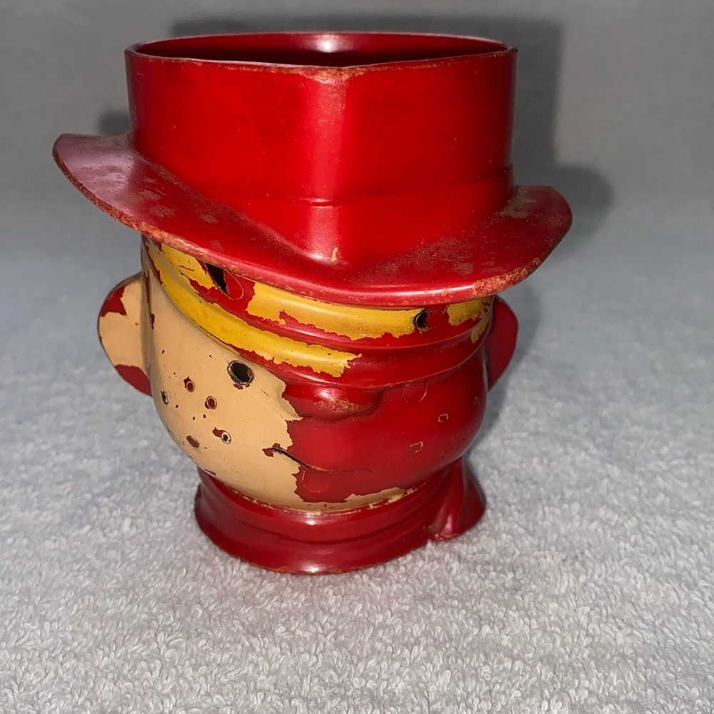 Vintage Dennis the menace cup
